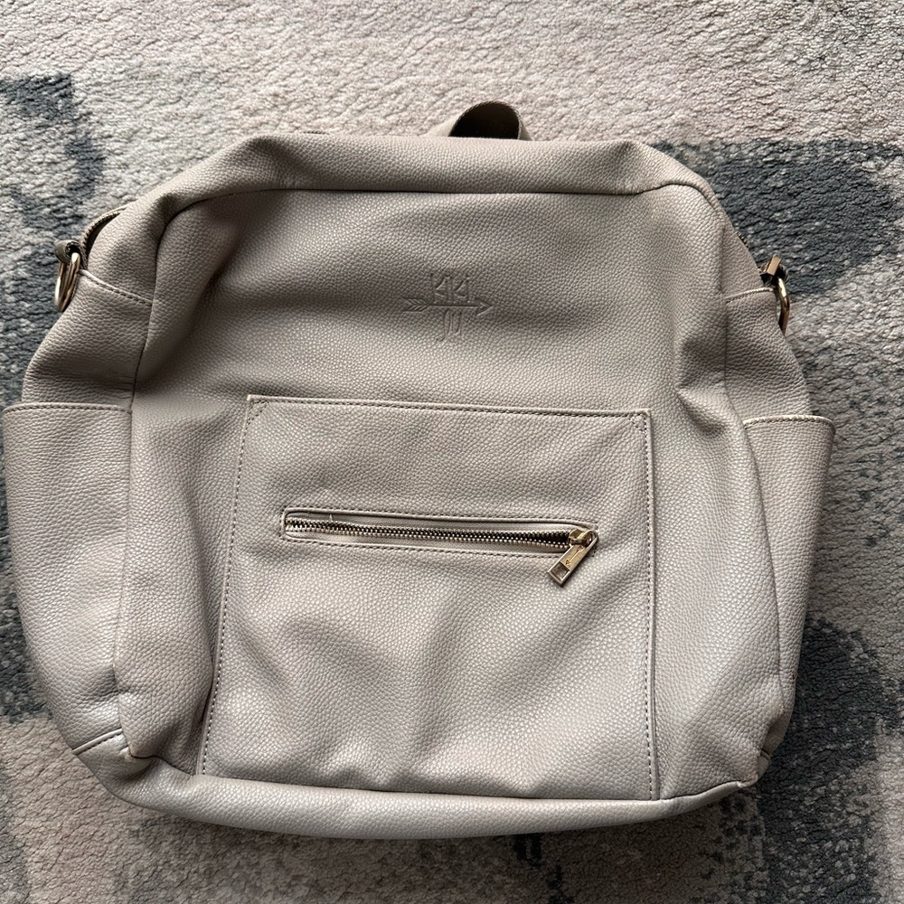 Kiki Lu Gray Leather Crossbody Backpack